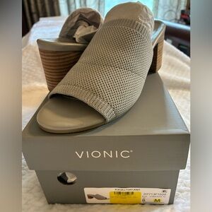 NIB Vionic Fleur Open-Toe Knit Slide Sandal Mule in Light Gray 8M Summer Comfort